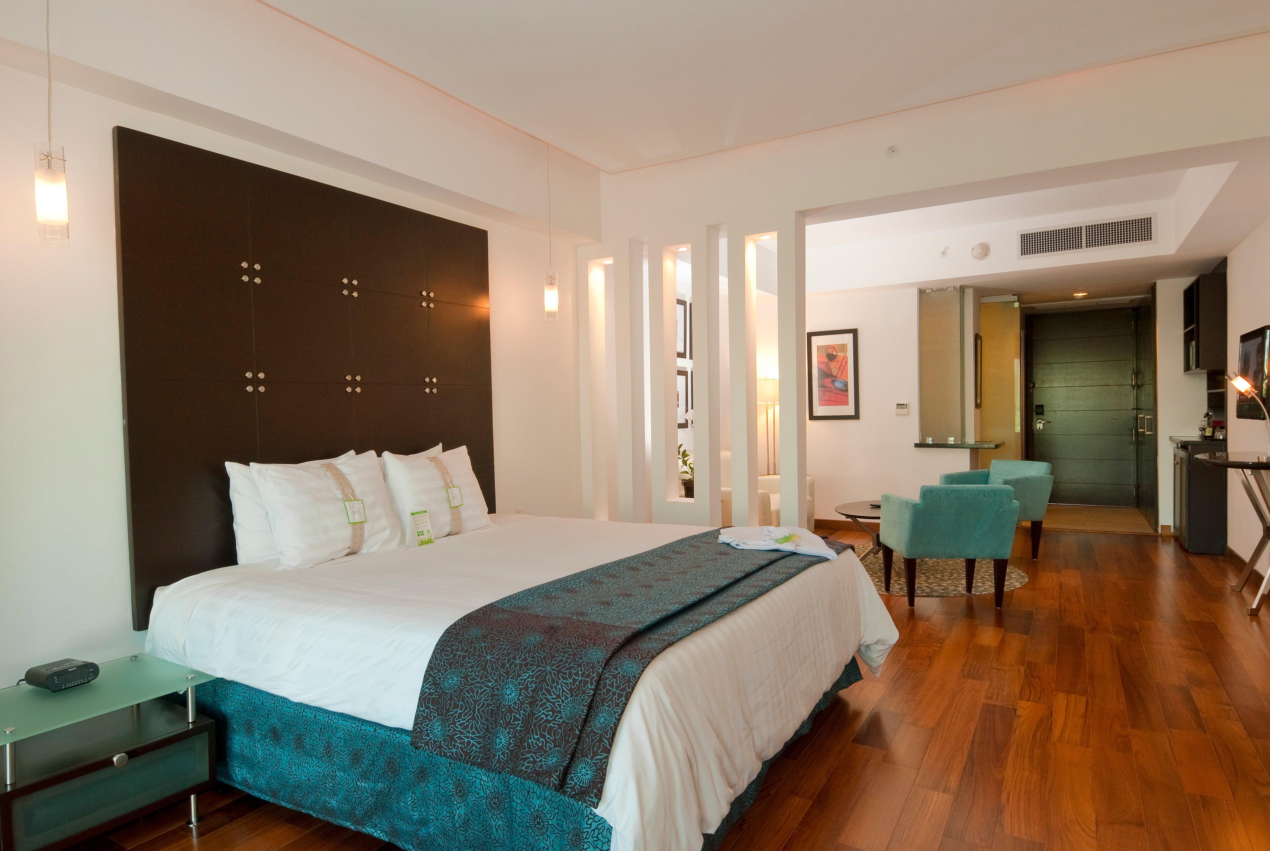 Holiday Inn Santo Domingo By Ihg Экстерьер фото A room at the Hilton Tel Aviv