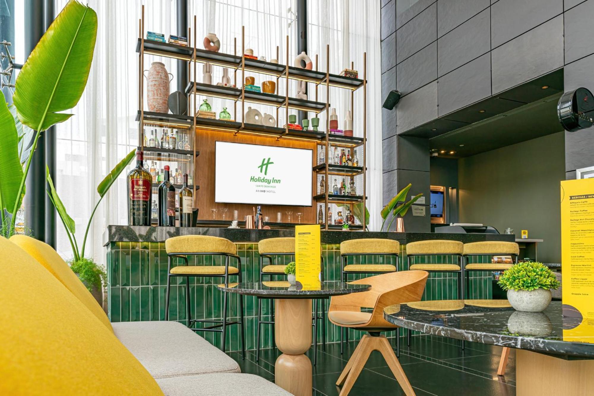 Holiday Inn Santo Domingo By Ihg Экстерьер фото Holiday Inn Express Bangkok Sukhumvit 43