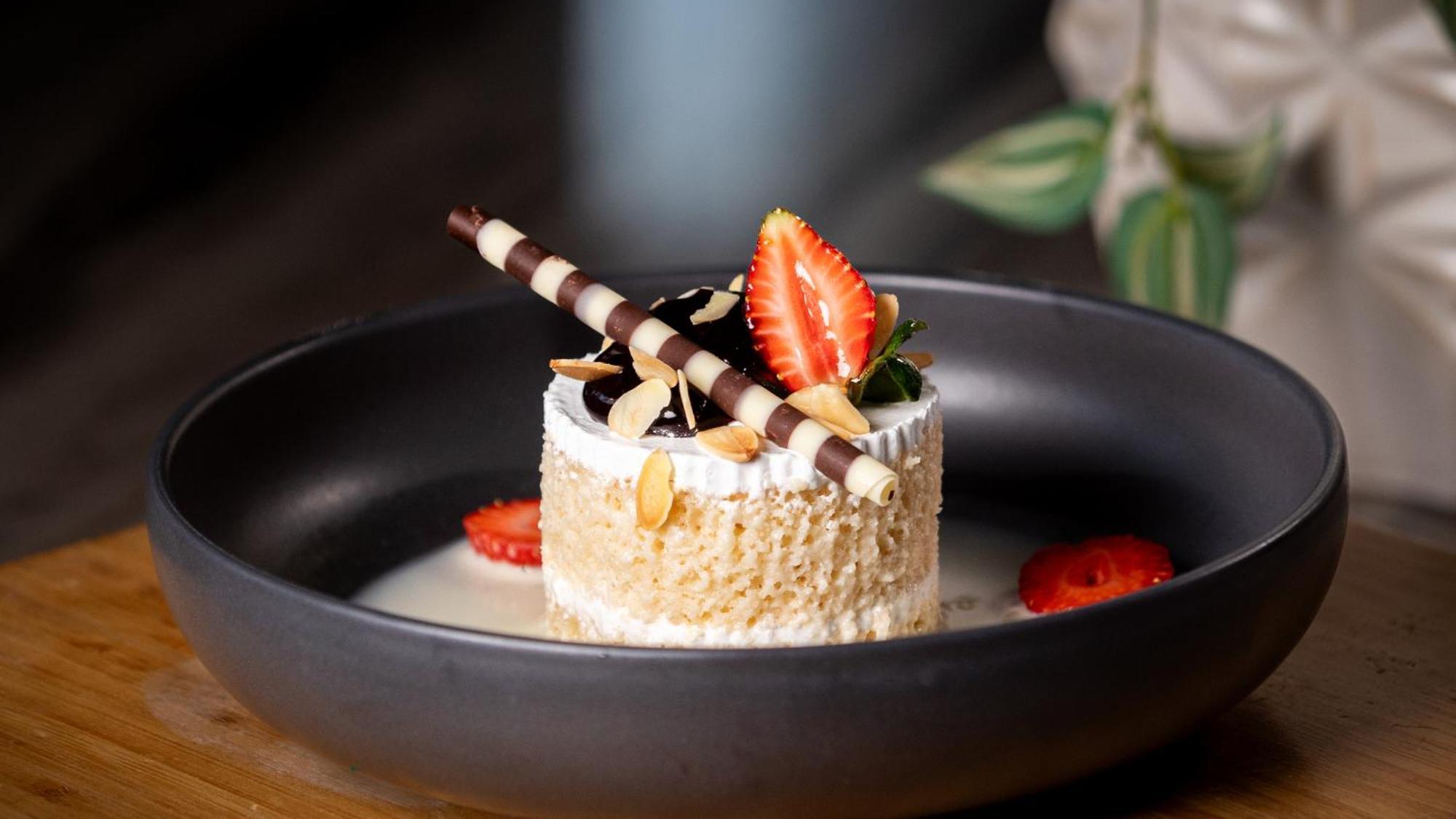 Holiday Inn Santo Domingo By Ihg Экстерьер фото A dessert