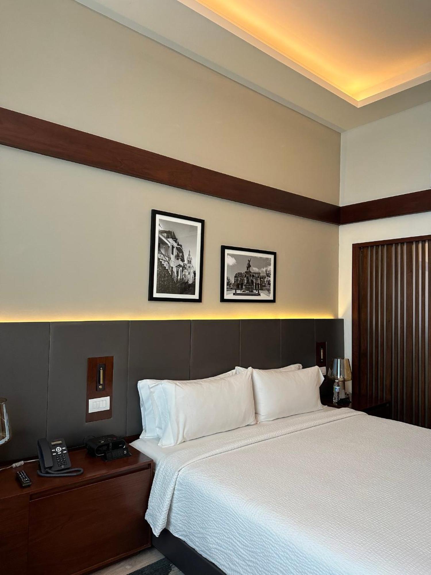 Holiday Inn Santo Domingo By Ihg Экстерьер фото A room at the hotel