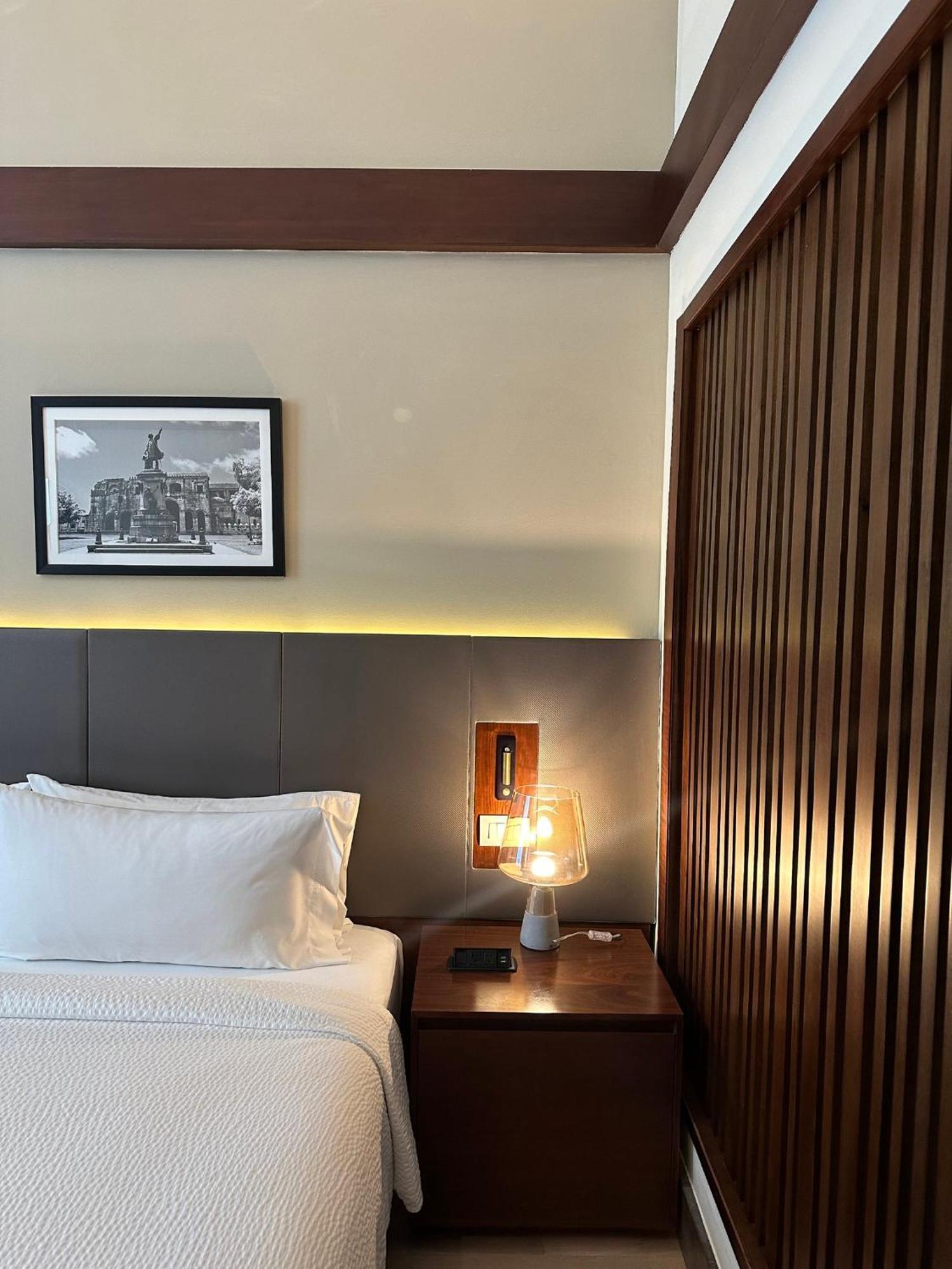 Holiday Inn Santo Domingo By Ihg Экстерьер фото A room at the hotel